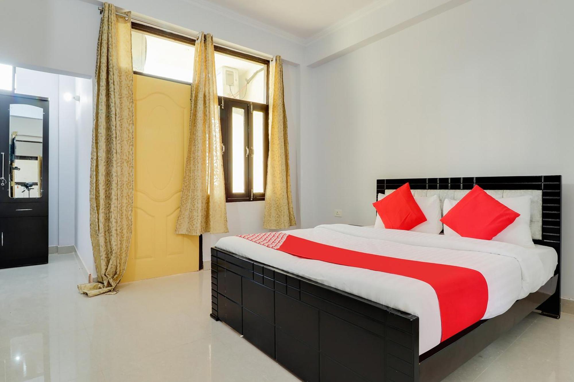 Chinhat Hotel O Vgs מראה חיצוני תמונה