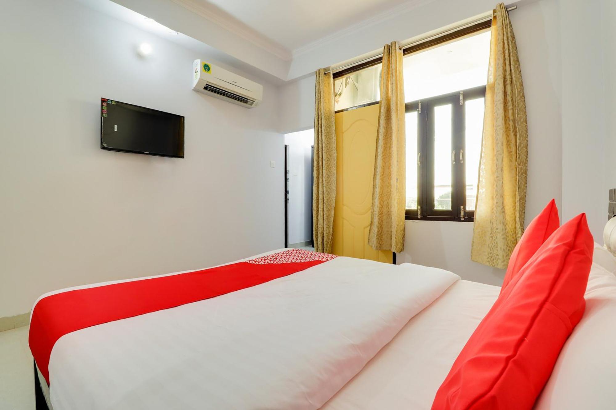 Chinhat Hotel O Vgs מראה חיצוני תמונה